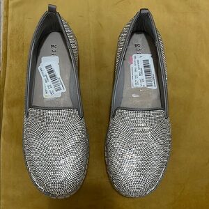 Gianni Bini NEW Kayden Platform Rhinestone Espadrille loafers size 6.5.